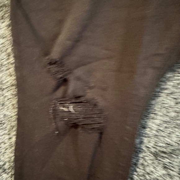 NWT FRAME Le Garçon Mid Rise Straight Fit Black Distressed Jeans Size 34 - Picture 9 of 10